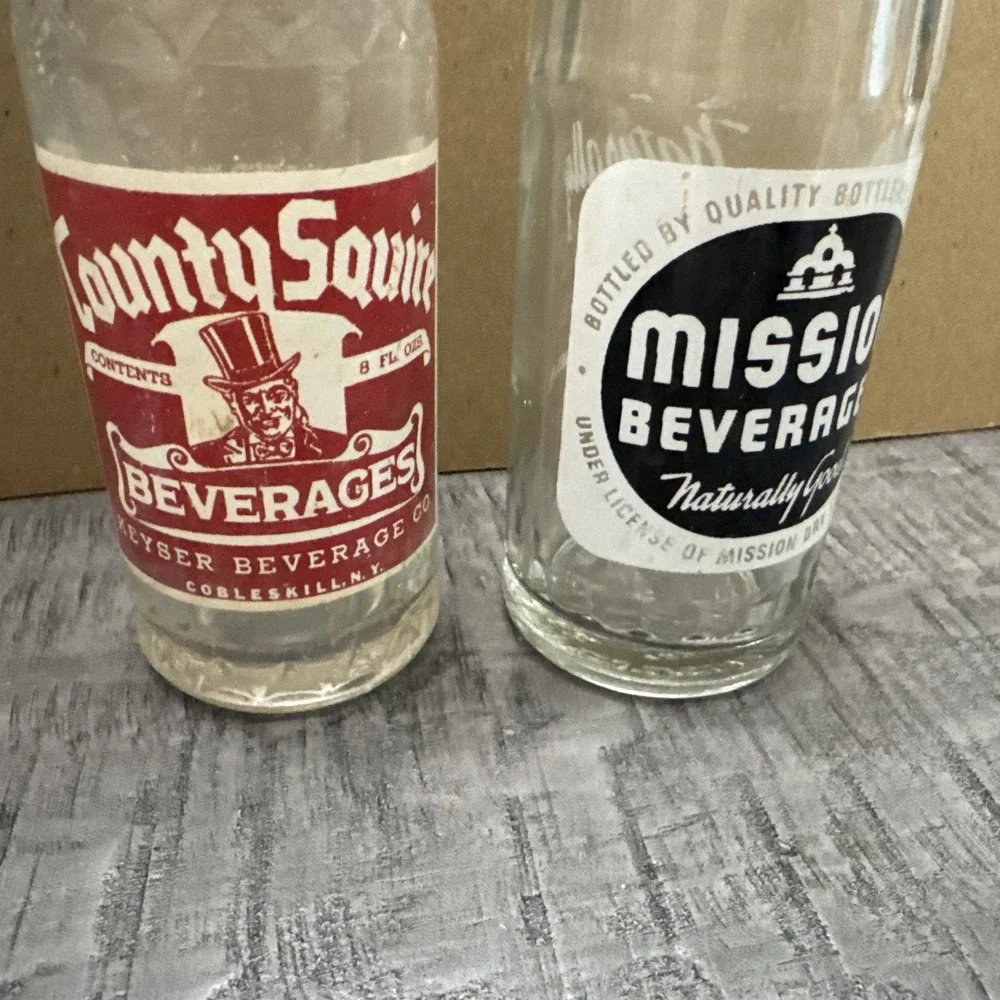Vintage County Squire Soda Bottle Cobleskill NY & Mission Beverages‎ Lot